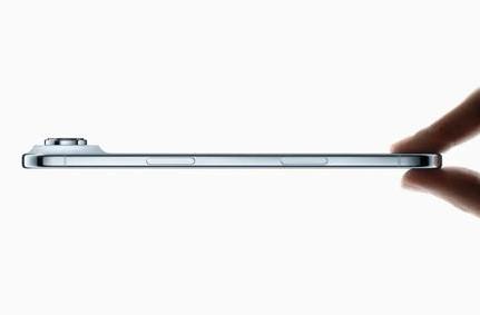 积石山苹果维修点分享iPhone 17 Air自动关机电源故障解析 